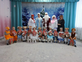 НОВОГОДНИЙ ПРАЗДНИК У МАЛЫШЕЙ. НОВОГОДНИЙ ПРАЗДНИК У МАЛЫШЕЙ.
